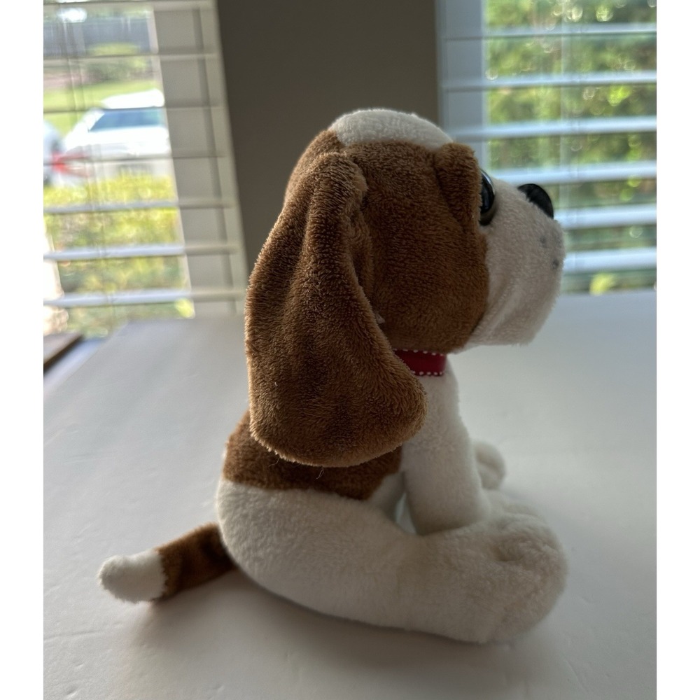 Vintage 1994 Petting Zoo Bright Eyez Beagle Hound Dog Plush 8" Brown White - Picture 2 of 8